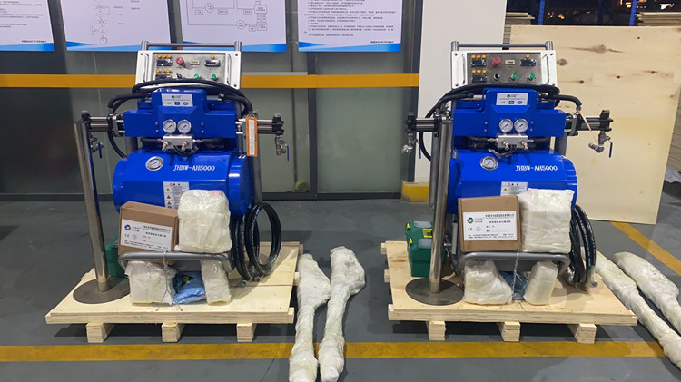 聚氨酯發(fā)泡機(jī) 聚氨酯發(fā)泡機(jī)