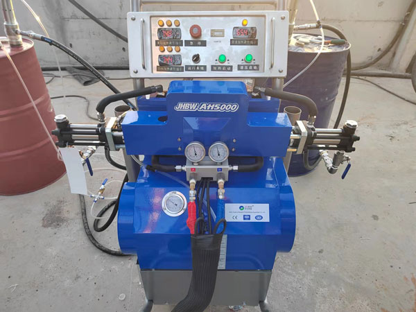 聚脲防腐材料_化工儲罐內外壁防腐施工_聚脲噴涂機-京華邦威 聚脲防腐材料_化工儲罐內外壁防腐施工_聚脲噴涂機-京華邦威