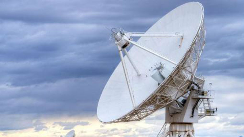 雷達天線罩聚氨酯發泡(聚氨酯發泡機)-京華邦威